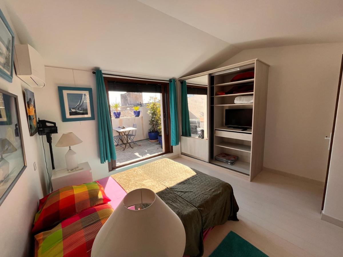 Belle Chambre Spacieuse, Tropezienne, Vue Remparts, Clim, Parking 艾格-莫尔特 外观 照片